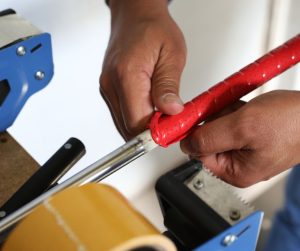 Read more about the article เทคนิคการจับกริปไม้กอล์ฟที่ถูกต้อง: พื้นฐานสำคัญของวงสวิง