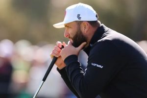 Read more about the article สไตล์การแต่งตัวในสนามกอล์ฟ กฎที่ต้องรู้และเทรนด์แฟชั่นล่าสุด